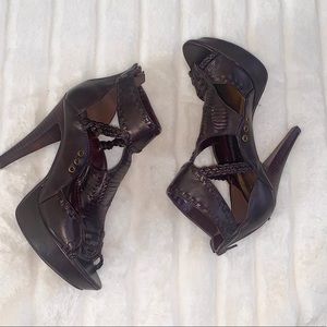 Women’s chocolate brown heels